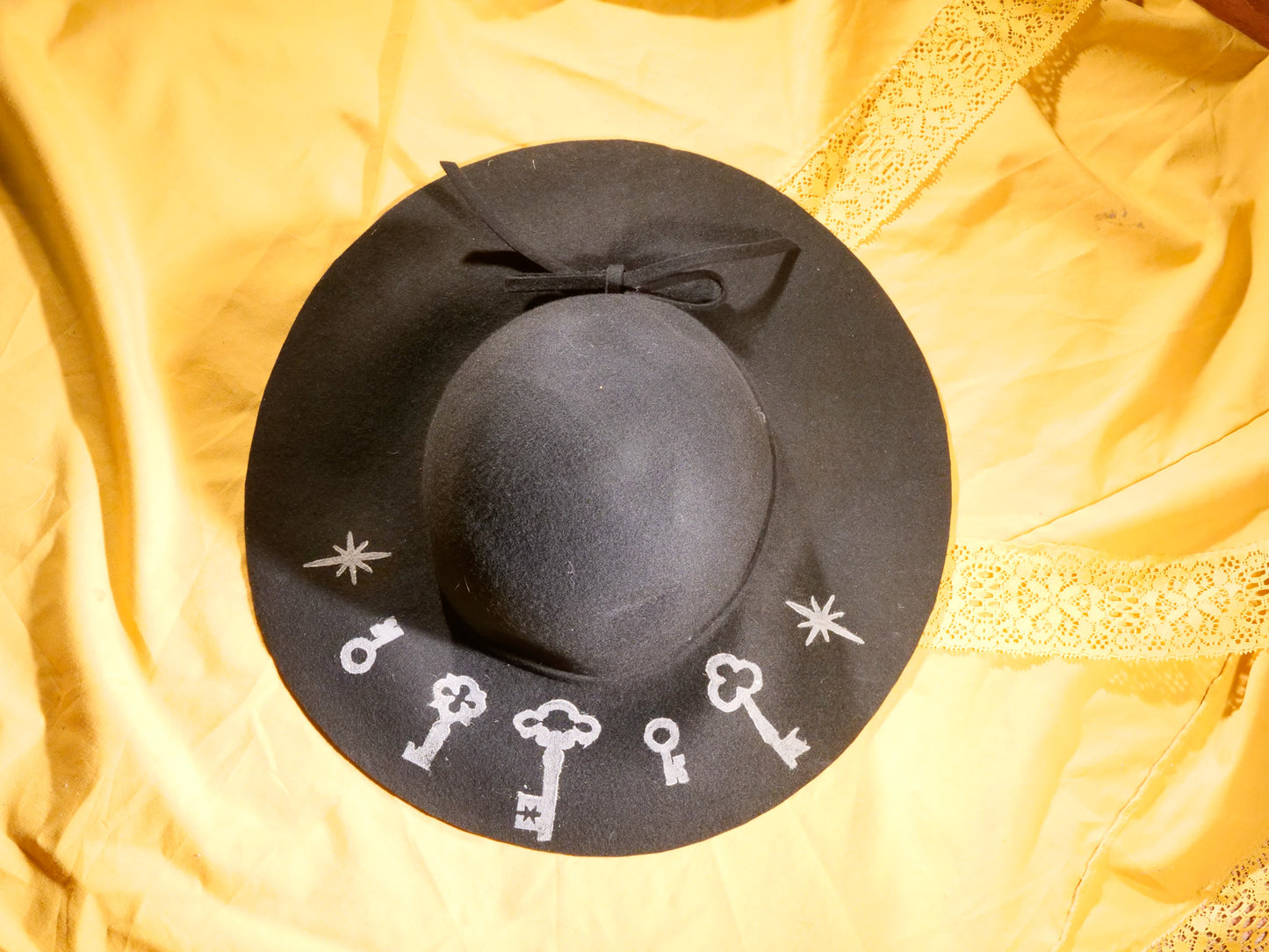 Key Witch | Hat